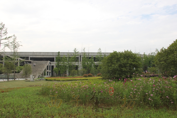 地铁绿城杨柳郡东南侧实景图 2015年6月摄 