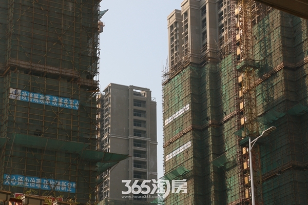 东方龙城清荷苑工程进度（2017.2摄）